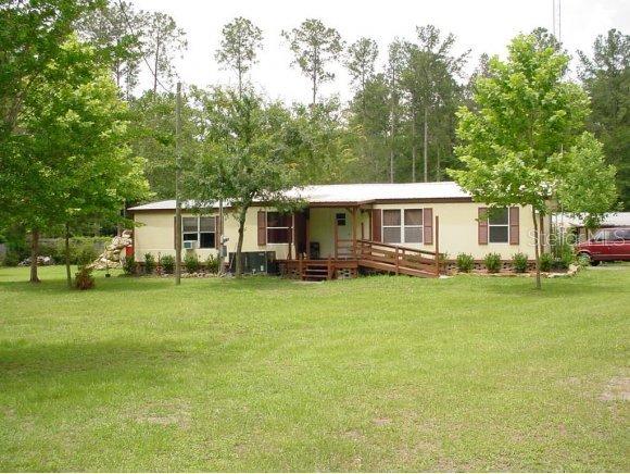 17261 NE 28 St., Williston, FL 32696