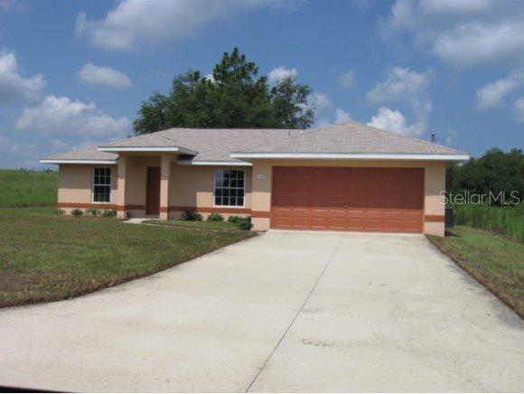 42 Malauka Run Ln., Ocklawaha, FL 32179