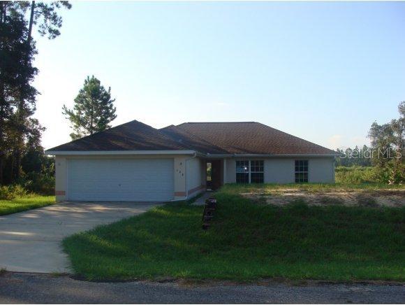 148 Malauka Pass, Ocklawaha, FL 32179