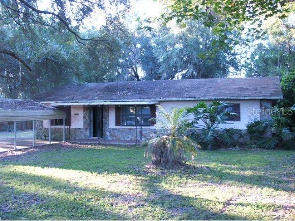 13040 SE 120 St., Ocklawaha, FL 32179