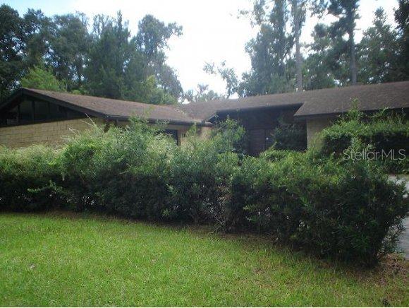 2010 SE 15th Ln., Ocala, FL 34471