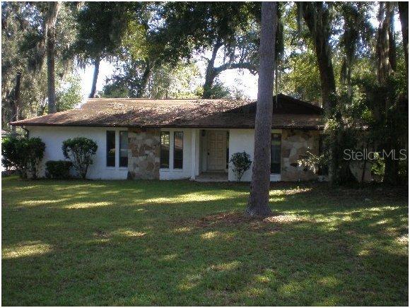 3261 SE 30 Ter., Ocala, FL 34471