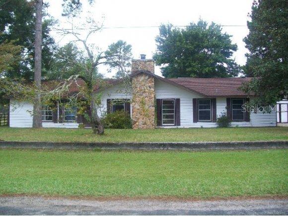 15300 NE 146th Ct., Fort Mccoy, FL 32134