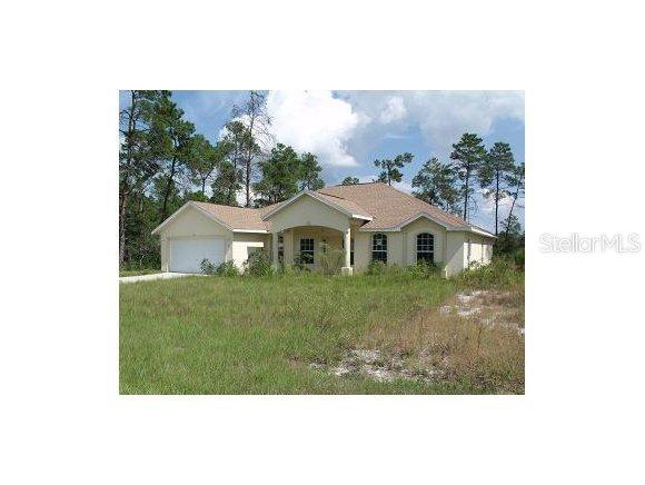 21 Fisher Trail Pass, Ocklawaha, FL 32179