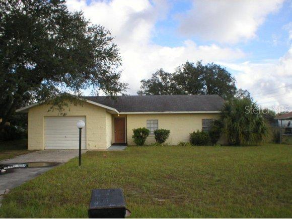 38 Palm Rd., Ocala, FL 34472