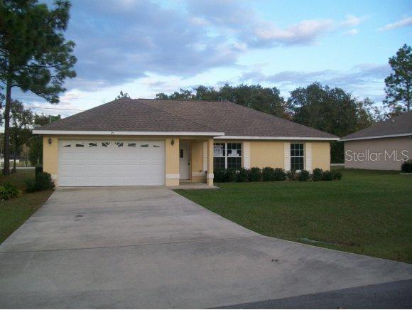 25 Pine Rad Dr., Ocala, FL 34472