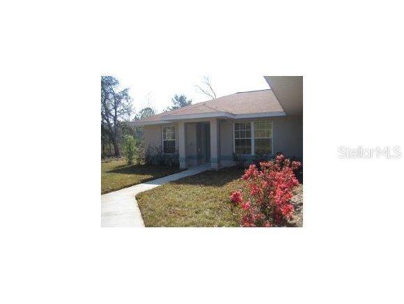 22 Guava Pass Dr., Ocklawaha, FL 32179