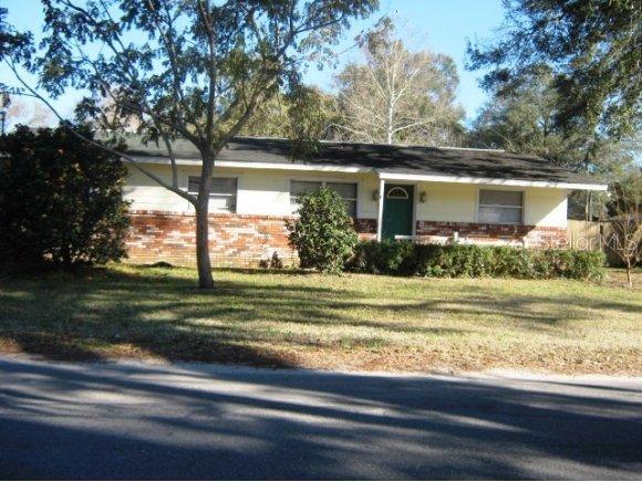 2423 NE 14 Ave., Ocala, FL 34470