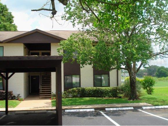 536 B B Fairways Cir., Ocala, FL 34472