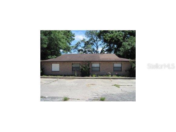 2060 NW 43 St., Ocala, FL 34475