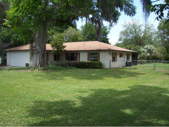6075 Se 120th Place, Belleview, FL 34420