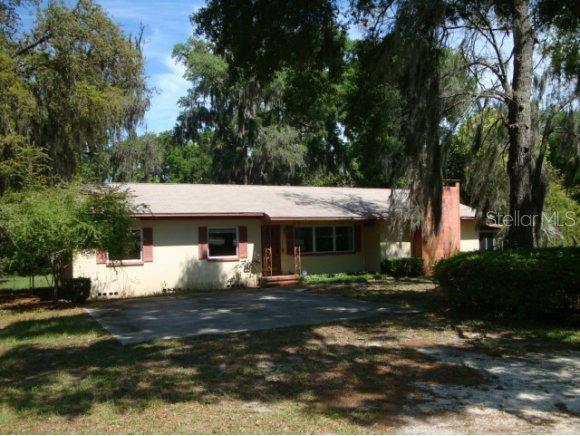 11763 S Us Highway 301, Belleview, FL 34420