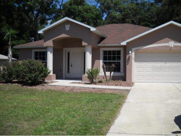 11 Elm Rd., Ocala, FL 34472