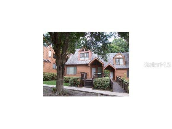 1621 NE 2 St., Ocala, FL 34470