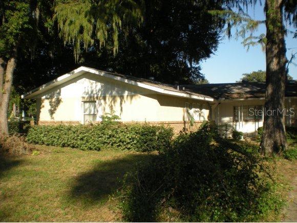 521 SE Spring Lake Rd., Ocala, FL 34472