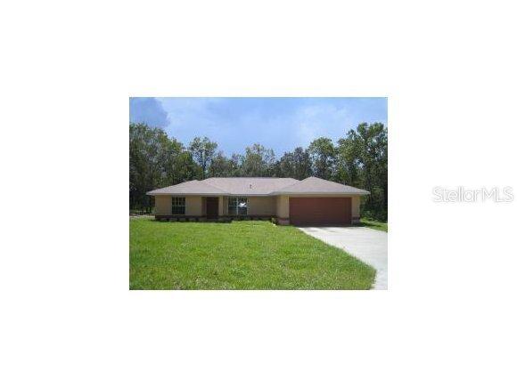 106 Guava Pass, Ocklawaha, FL 32179