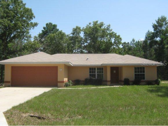 8 Fisher Trl Way, Ocklawaha, FL 32179