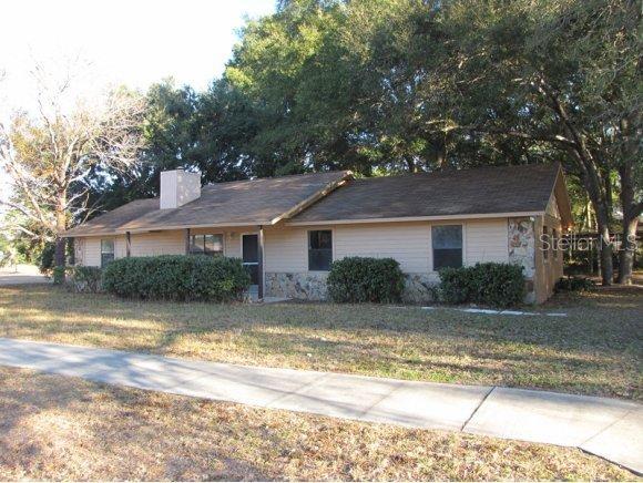 27 Banyan Rd., Ocala, FL 34472