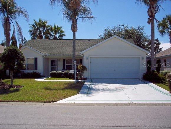 1206 Camero Dr., The Villages, FL 32159