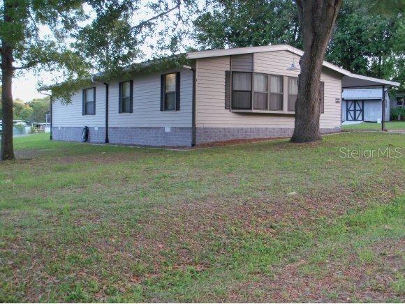 16162 SE 15 St., Ocklawaha, FL 32179