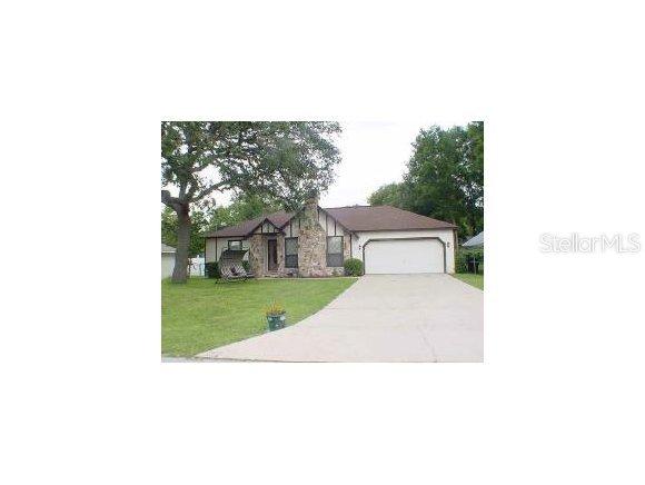 16 Teak Ct., Ocala, FL 34472