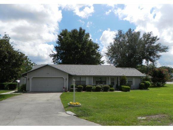 11 Almond Dr., Ocala, FL 34472