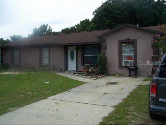 11640 SE 129 Ln., Ocklawaha, FL 32179