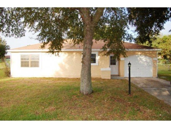 18 Oak Ct Pass, Ocala, FL 34472