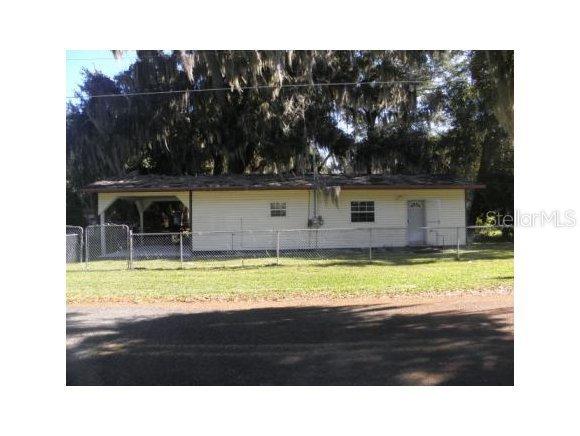 12411 SE 130 Ct., Ocklawaha, FL 32179