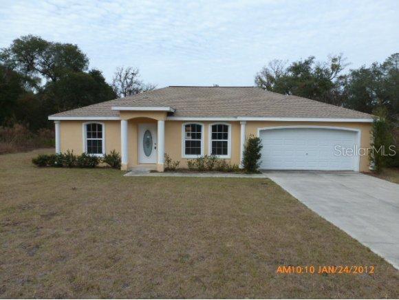 215 Oak Cir., Ocala, FL 34472