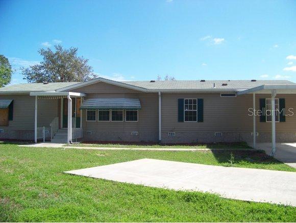 18530 SE 55 Pl., Ocklawaha, FL 32179