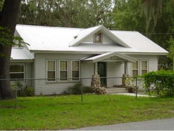 369 NE 1 St., Williston, FL 32696