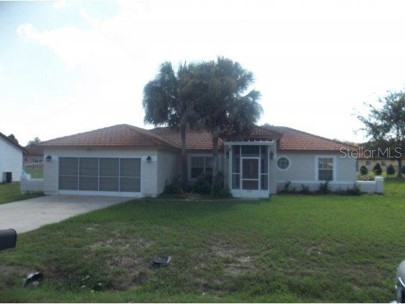 303 SE Oak Track Loop, Ocala, FL 34472