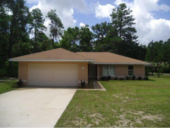 6 Bay Ln., Ocklawaha, FL 32179