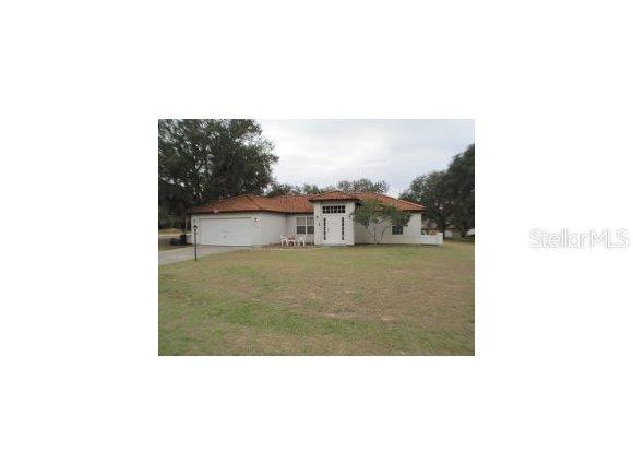 901 Hickory Rd., Ocala, FL 34472