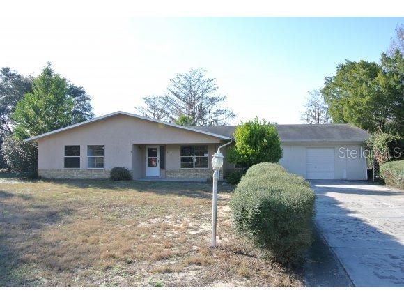 12 Emerald Ct., Ocala, FL 34472