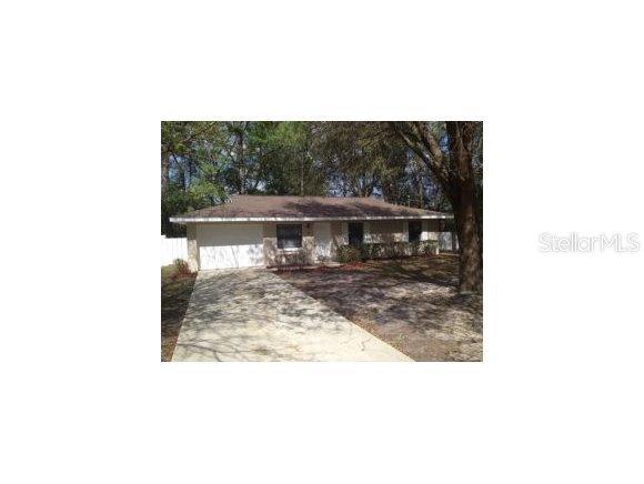 9 Banyan Dr., Ocala, FL 34472
