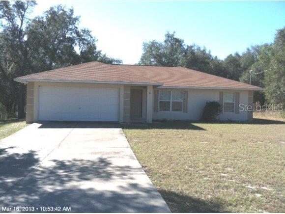 6 Fisher Way Loop, Ocklawaha, FL 32179