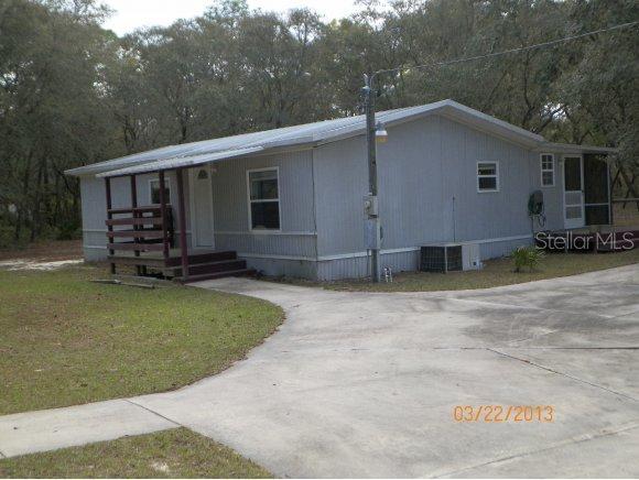 16280 SE 119 St., Ocklawaha, FL 32179