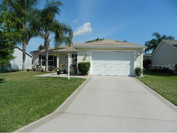 9255 SE 178 Madeline Ln., The Villages, FL 32162