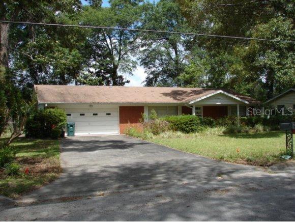 1032 NE 32 Ter., Ocala, FL 34470