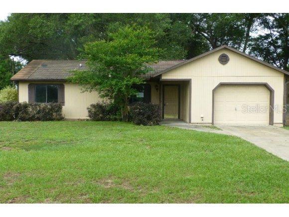 2 Almond Dr Ct., Ocala, FL 34472