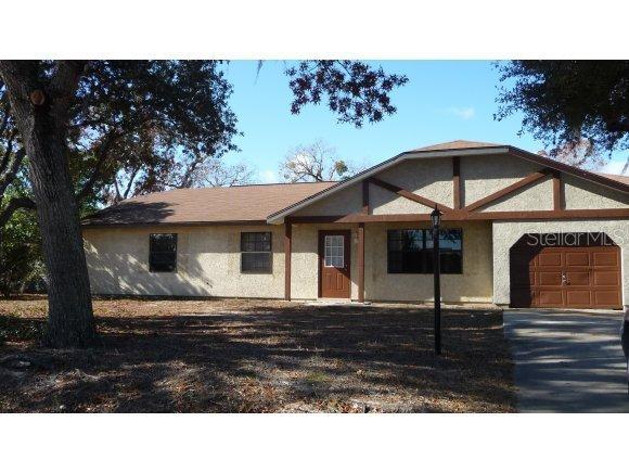 543 Midway Dr., Ocala, FL 34472