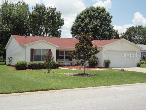 2004 Claudio Ln., The Villages, FL 32162