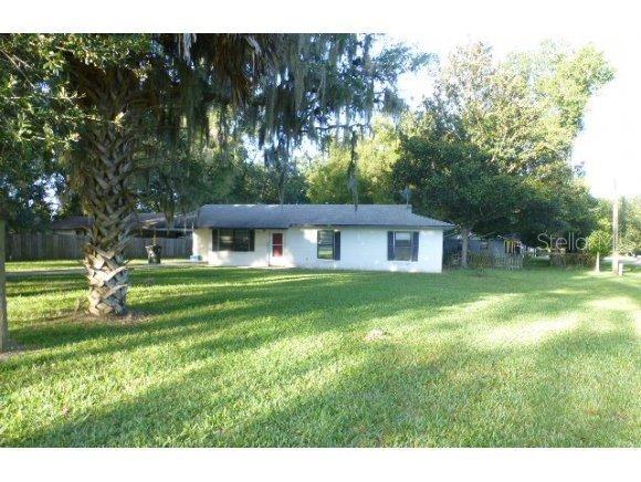 936 NW 7th St., Williston, FL 32696