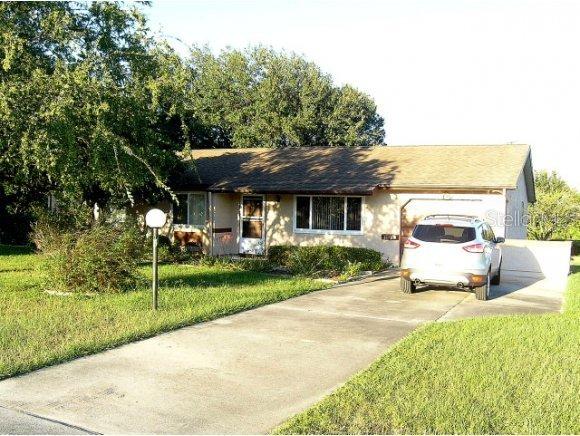 1023 Hickory Rd., Ocala, FL 34472