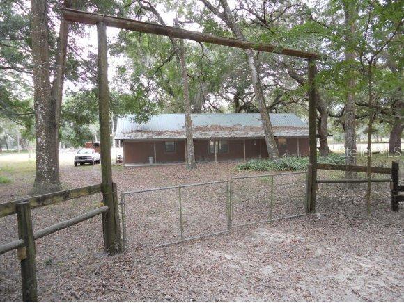 4551 NE 160 Ave., Williston, FL 32696