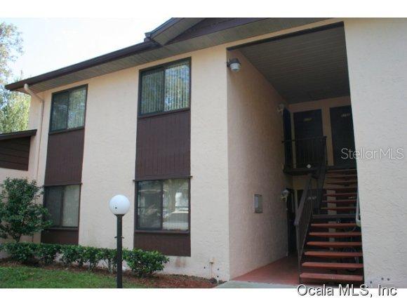 517 SE Fairways Ln., Ocala, FL 34472