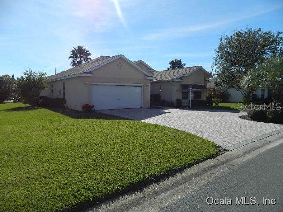 1701 Carrerra Dr., The Villages, FL 32159