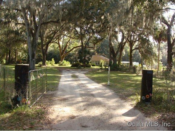 8027 SE 73rd Dr., Gainesville, FL 32641